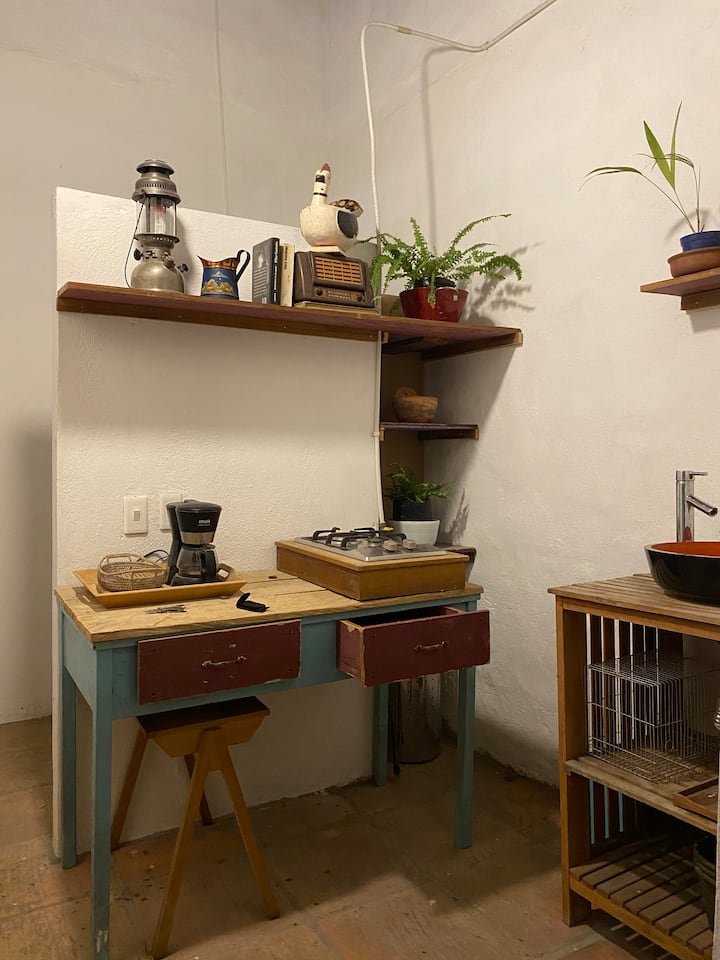 Casa Colonial En El Exclusivo Paseo Bolívar - Honda