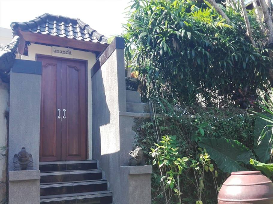 Welcome to Villa Ananda
