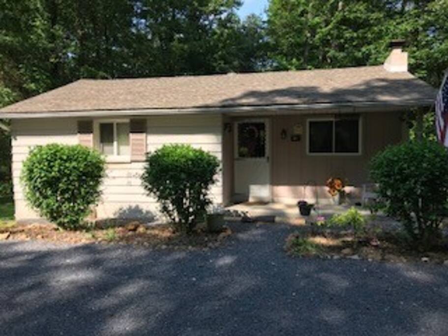 Cottage Front 1