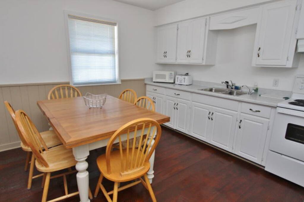 Stocked Kitchen--plus BBQ on large Deck outside