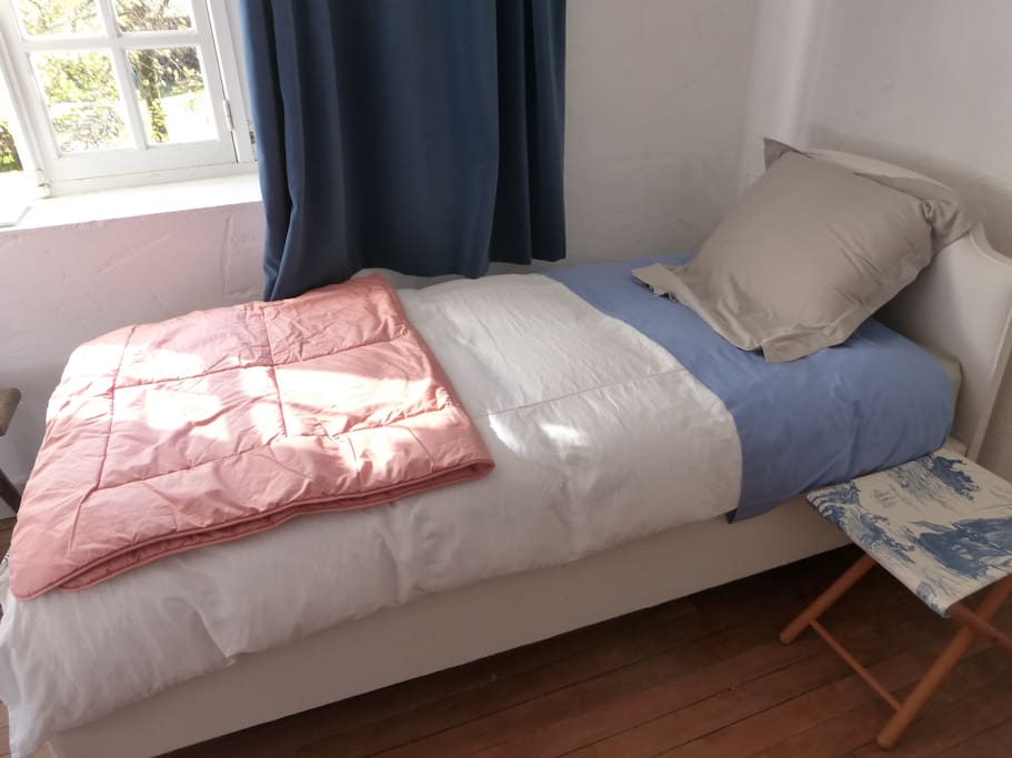 La Chambre blanche à deux lits