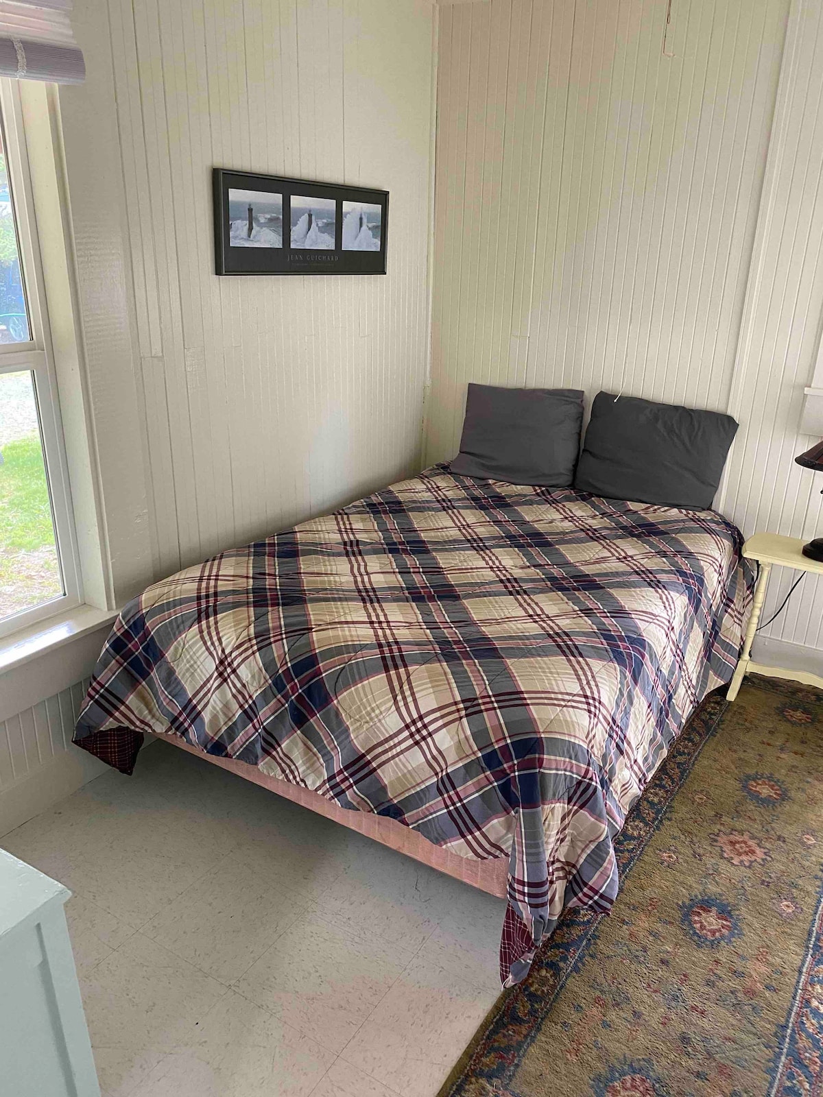 غرفة نوم في الطابق السفلي 2