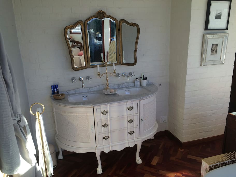 The vanity in the main bedroom