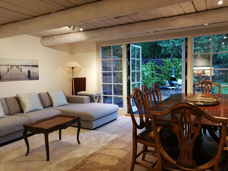The living room & dining room