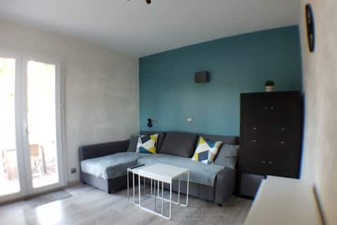 Successful Airbnb property: Top of Provençal Villa with swimming pool and garden. in Martigues