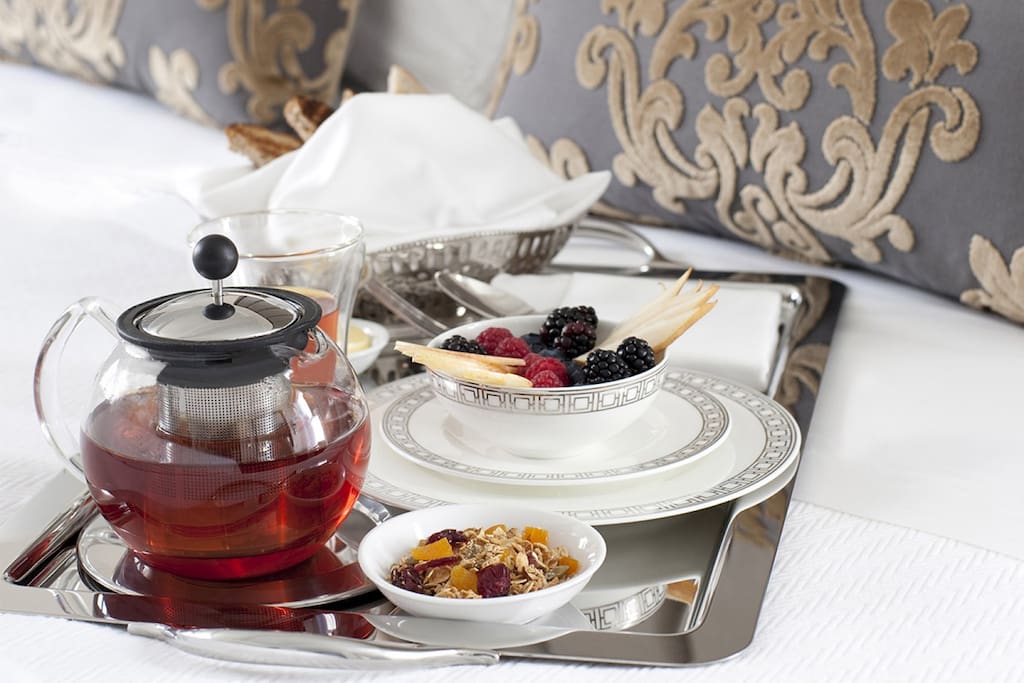 Breakfast in Bed for hire.