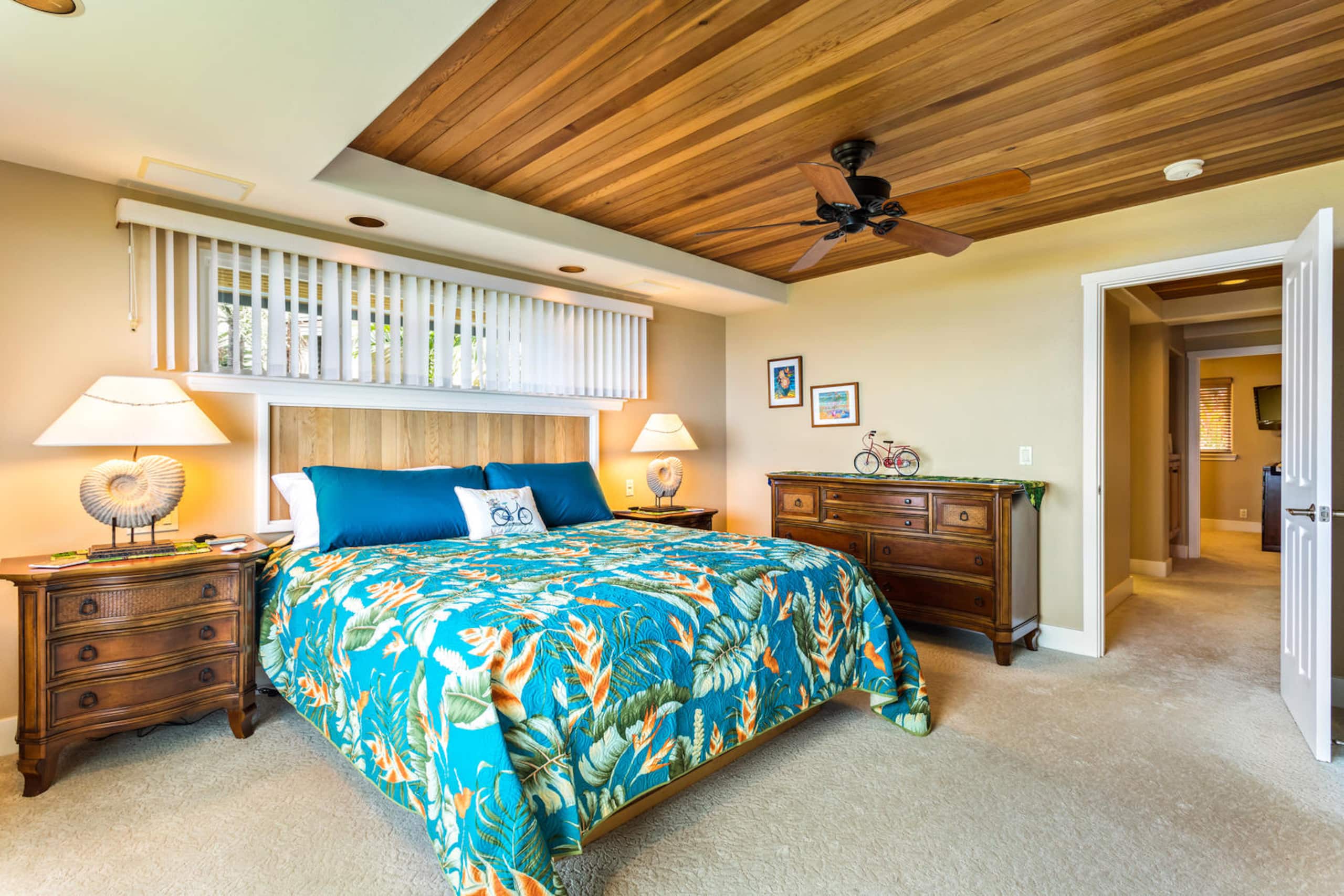 Home in Kailua-Kona · ★4.96 · 3 bedrooms · 3 beds · 3 baths - Image 1