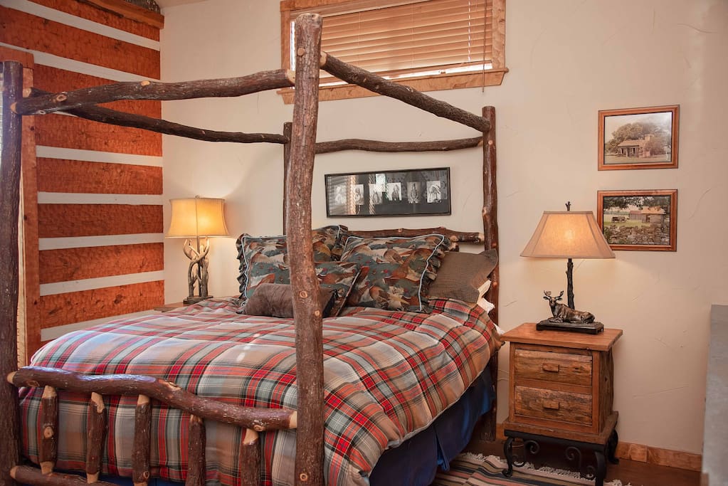 The Ranch at Pine Mountain:
The Lodge, Texas Suite