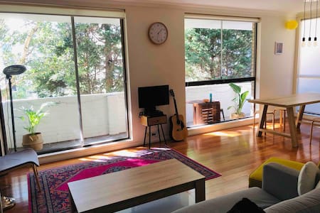 Double Private Room in central Bondi, Sydney