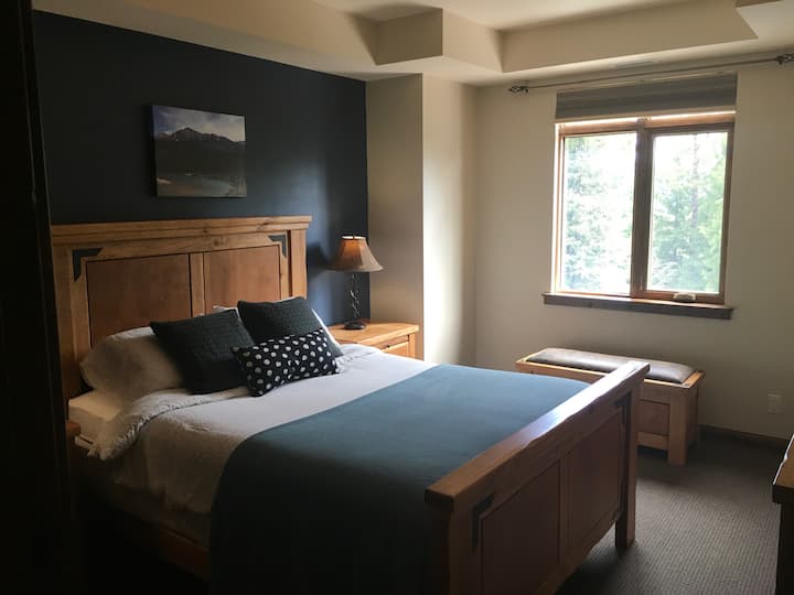 2 - ра спалня с двойно легло