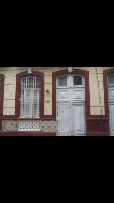 Frente de la casa