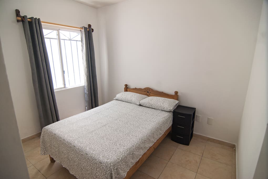 Room with double bed