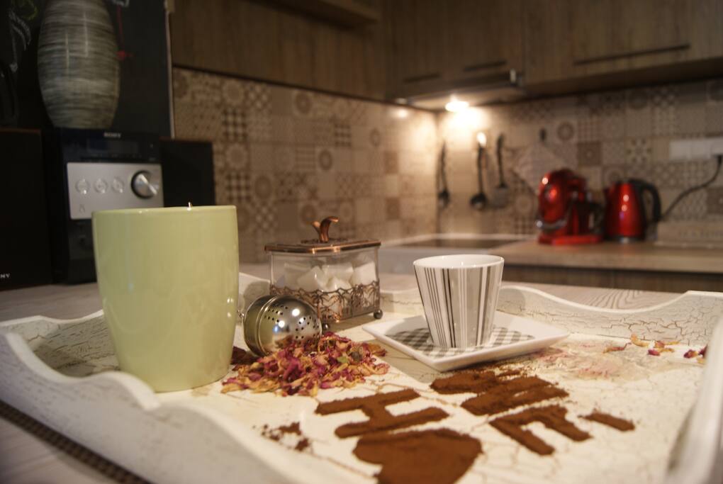 Free coffee and tea