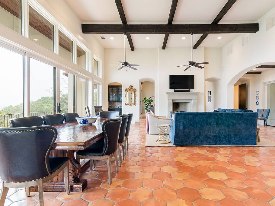 Open Concept.