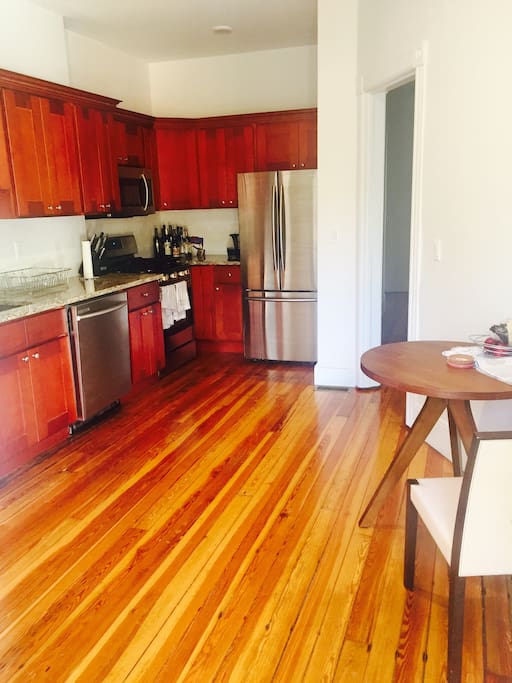 Spacious, eat-in kitchen with dishwasher and stainless steel appliances