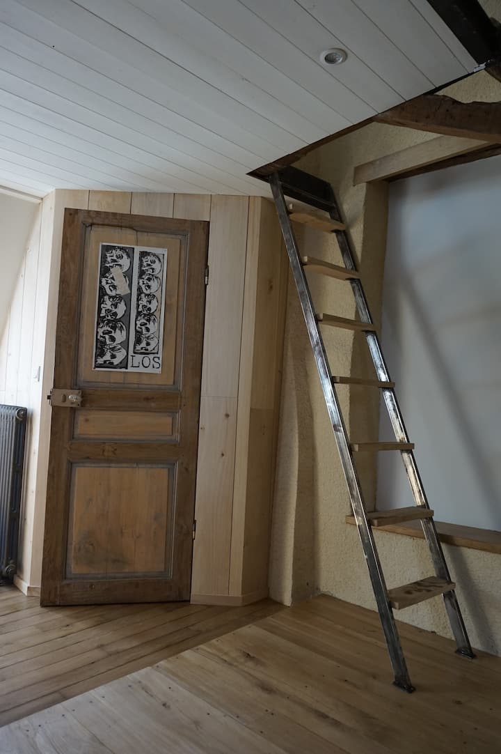 საძინებელი 2