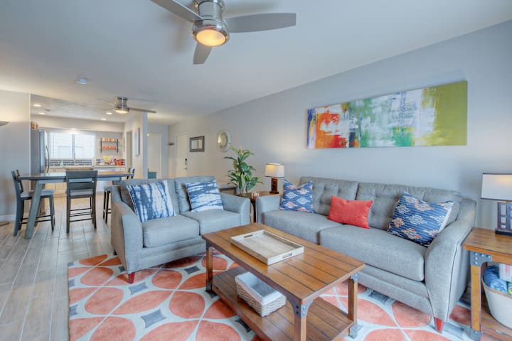 Camelback Retreat - Gorgeous Old Town Condo - Scottsdale, AZ