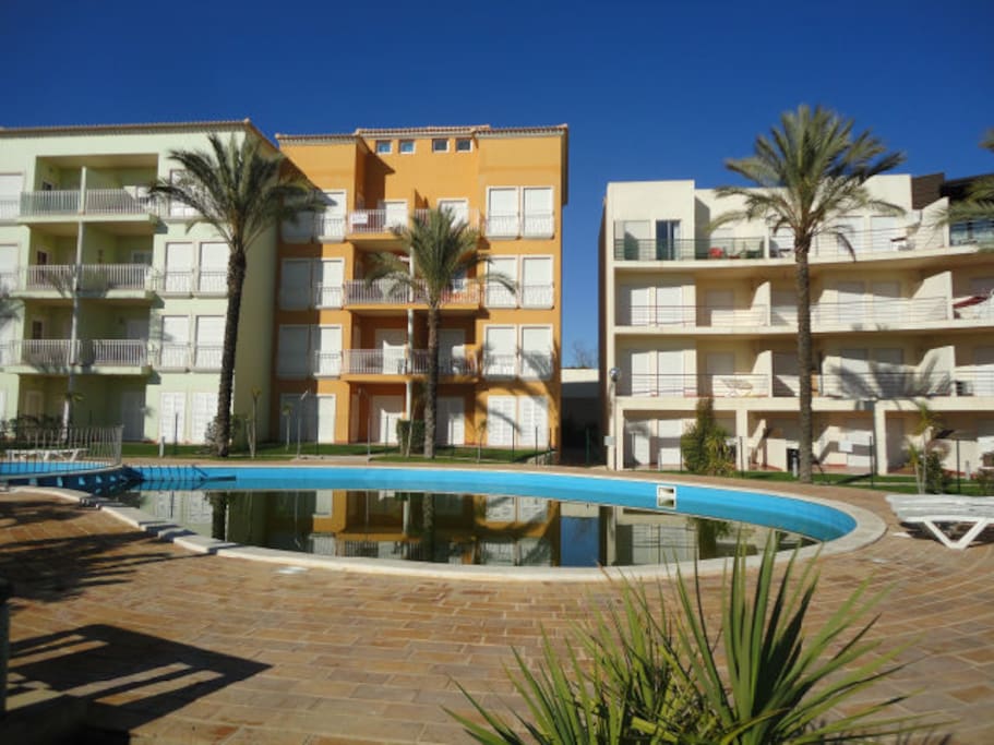 Piscina
Swimming Pool