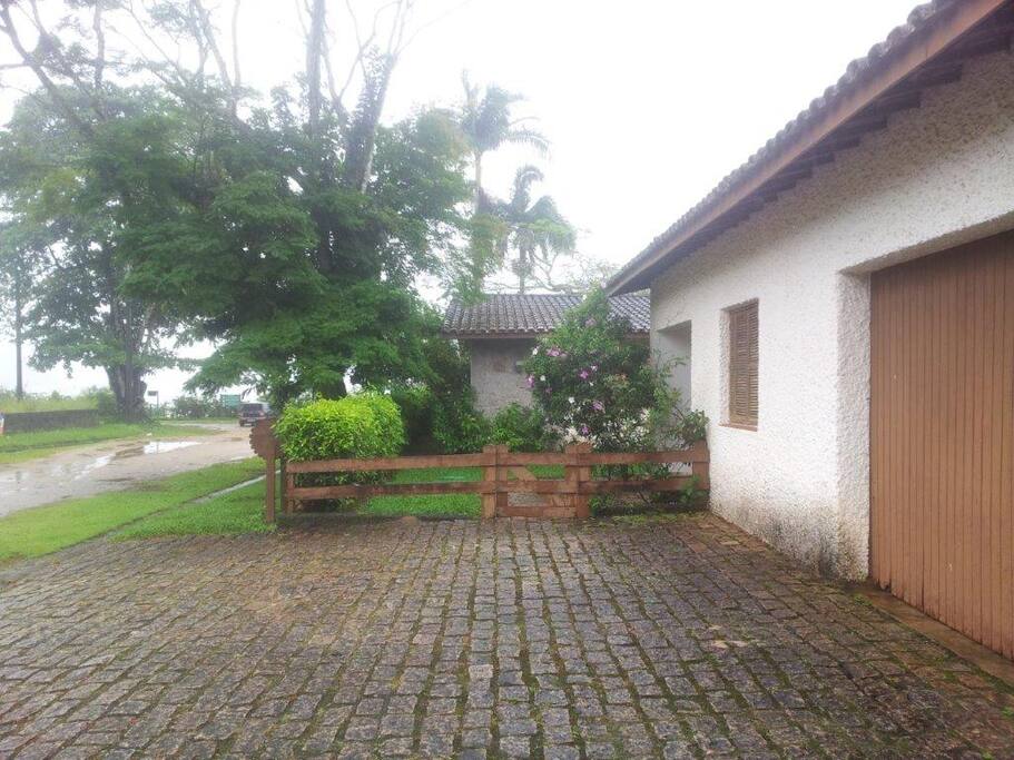 Olha ali o mar!