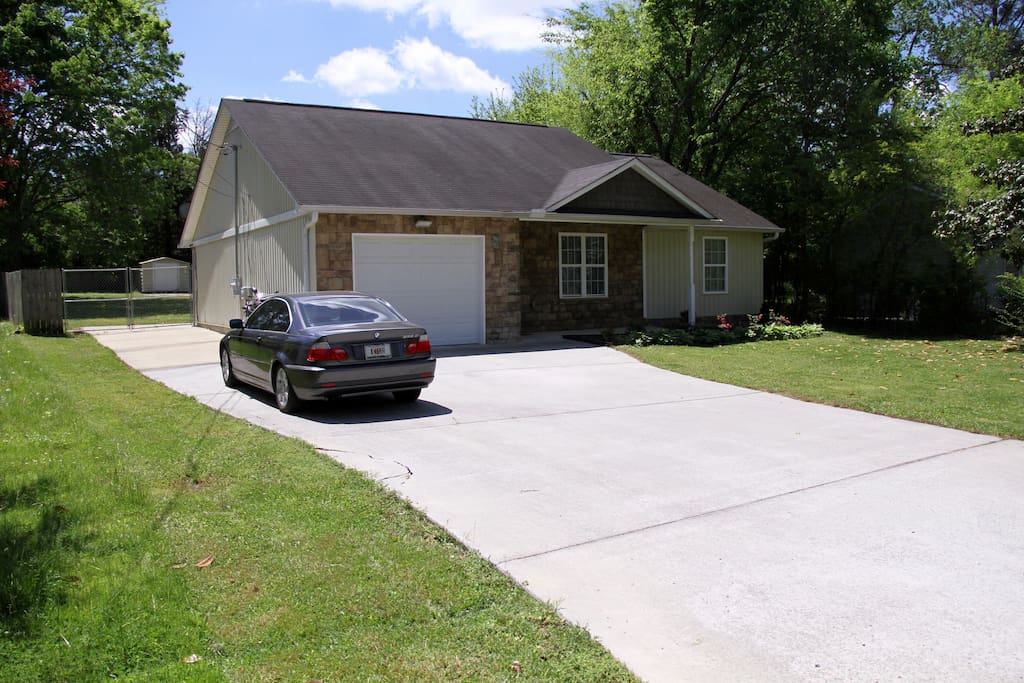 Large back yard and plenty of parking.