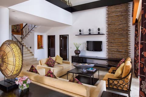 3BR Residential Loft at Villa Del Palmar