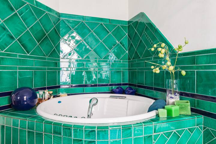 Giusi – Trevi Fountain, Rome gallery image 4