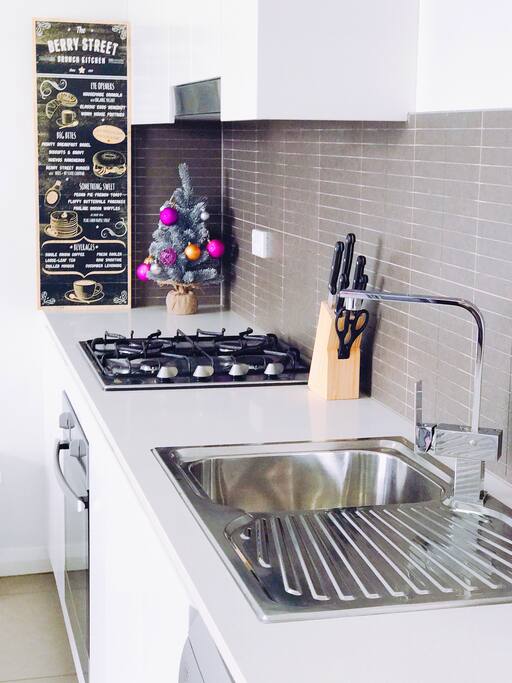 1BR/1Bath apartment - kitchen