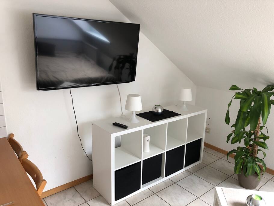 Fernsehen inklusive!