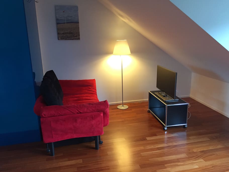 Relaxen von dem TV oder die Aussicht geniessen