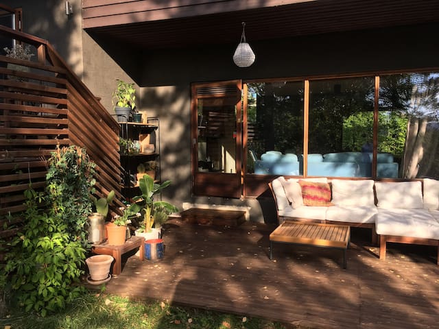 Family friendly designer villa & private garden