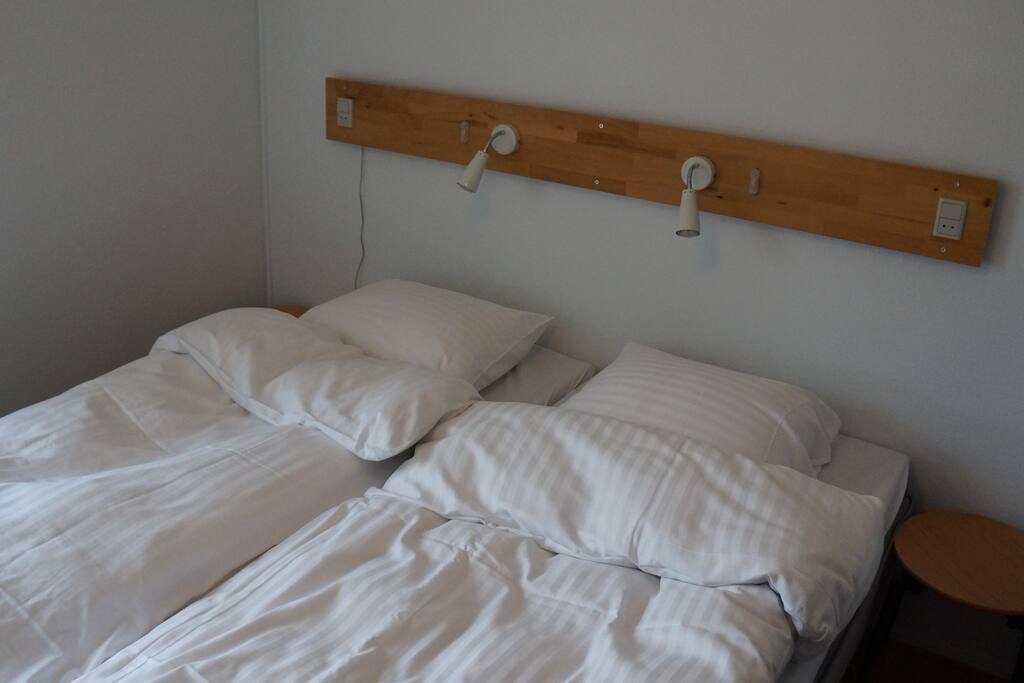 Twin or single beds