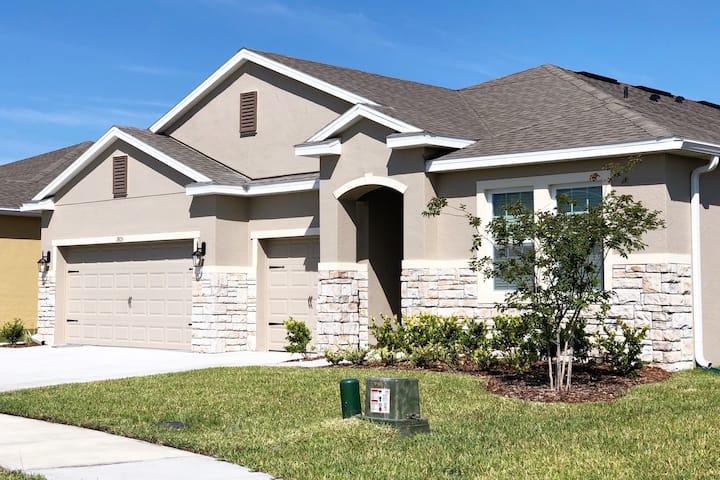 A Cozy Kissimmee/spacious Oasis - Kissimmee