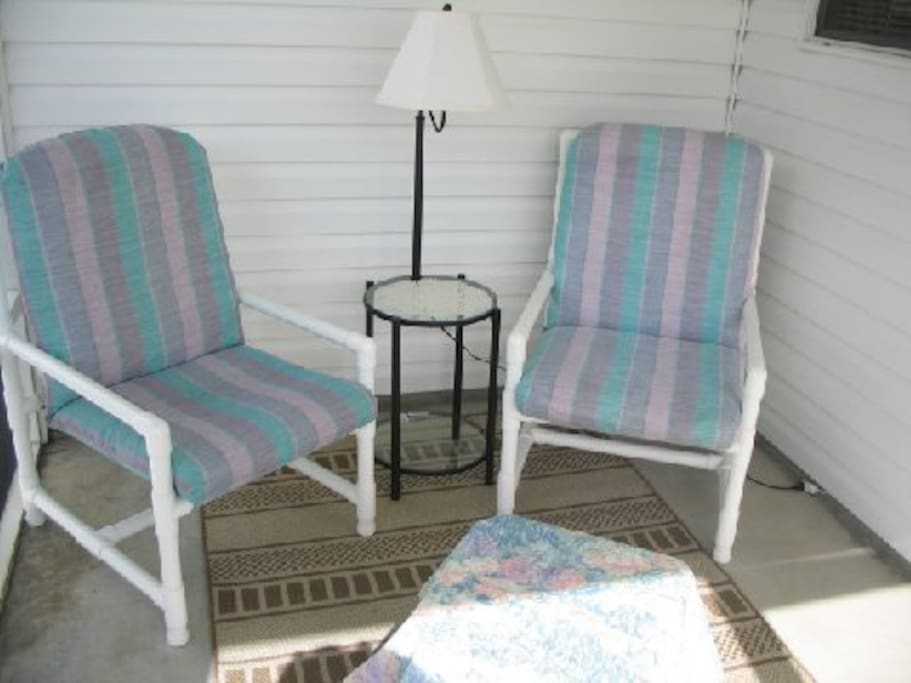 Screened lanai
