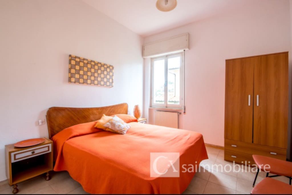 Camera matrimoniale 1
Double room 1