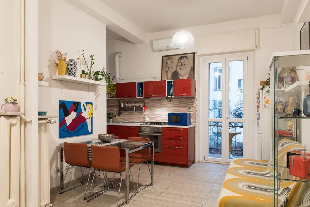 salotto con cucina