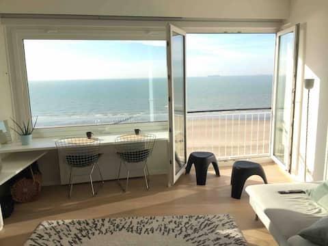 Beautiful Sea View Apartment (B'Berge/Bruges)