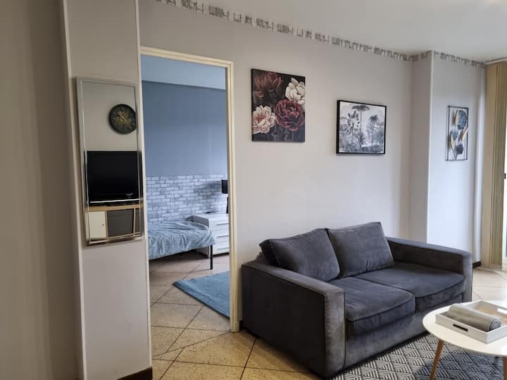 T2 Avec Terrasse Plein Sud Vu Jardin - Marseille