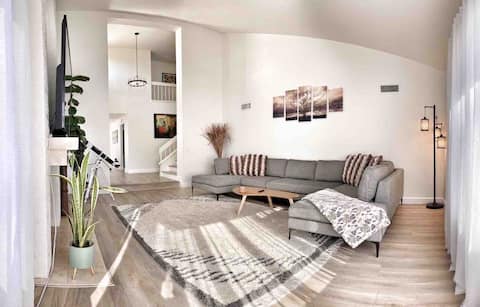 Top performing Airbnb: Private Pool & Spa Villa near Beaches & Disneyland in Laguna Hills