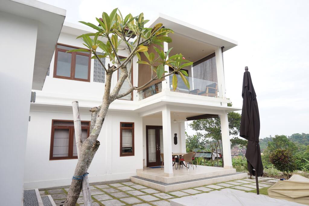 DAY TIME VIEW OF LEBAH VILLA I
