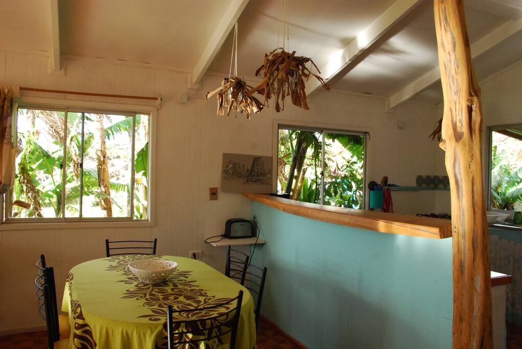 bar, salle à manger