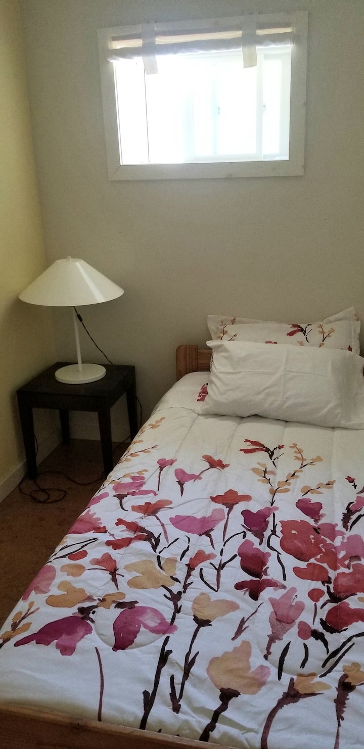 Spálňa 3. Dvojlôžková posteľ