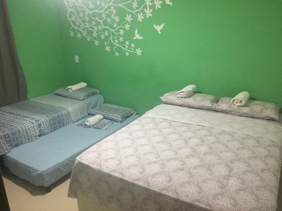 Apartmán Sobra a sladká voda s manželskou posteľou a oddelenými lôžkami