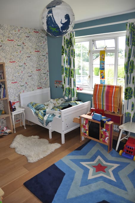 Kids Bedroom 1