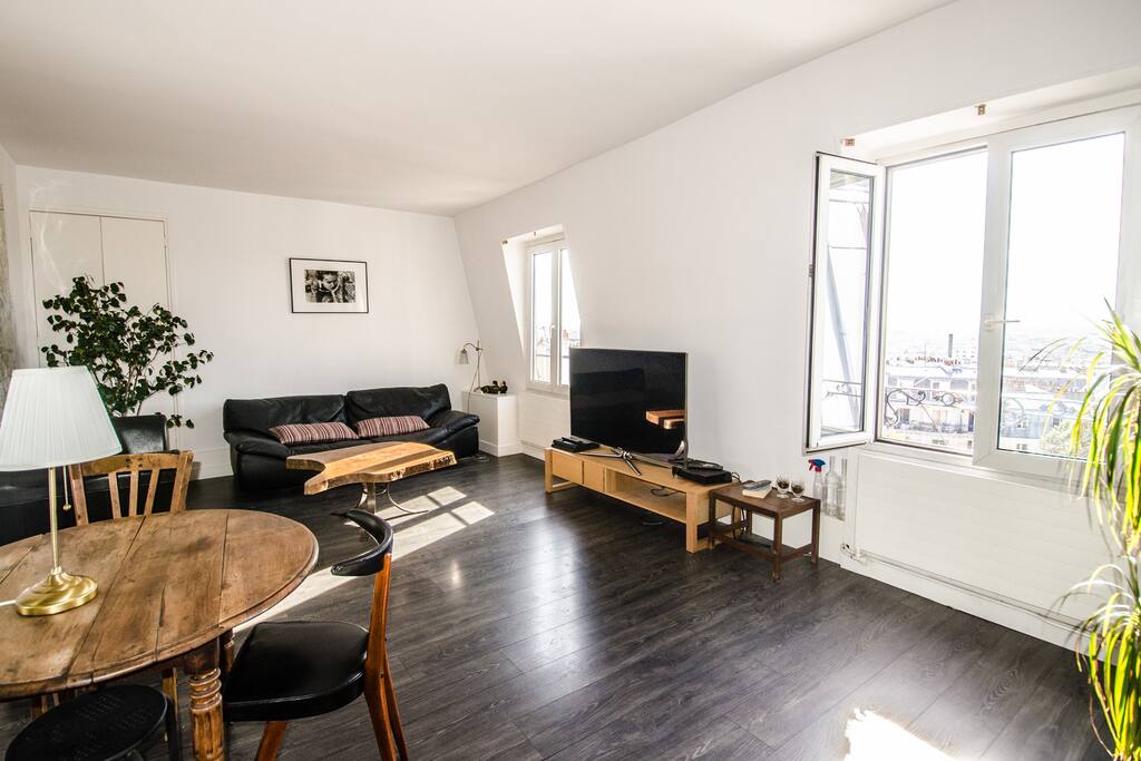 The cosy living room