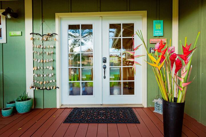 Napili Hale, Kama’aina Beach House gallery image 5