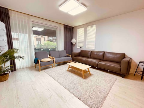 Lake Morning [Yeongrangbanga] - 40 pyeong house on the shore of Yeongrang Lake