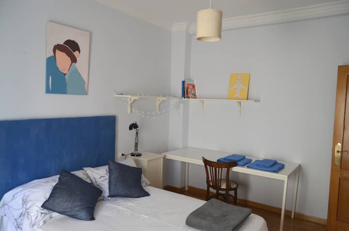 Izba 1 s malou galériou. Dvojlôžko