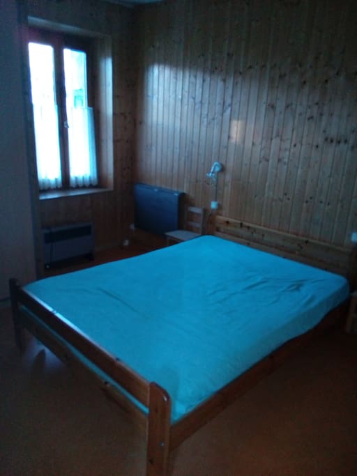 Chambre parents lit en 140 x 190