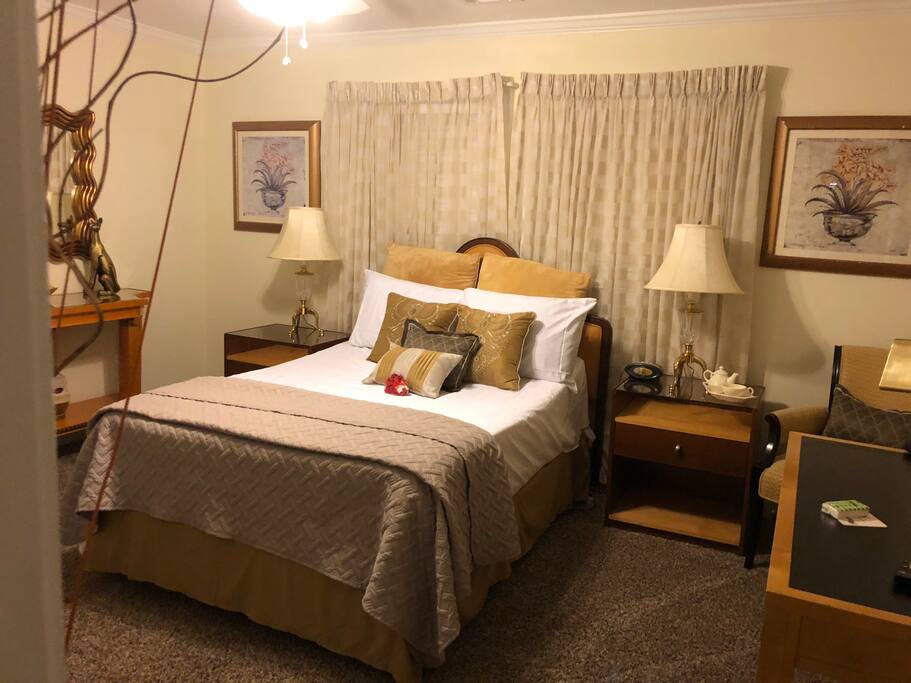 2nd bedroom