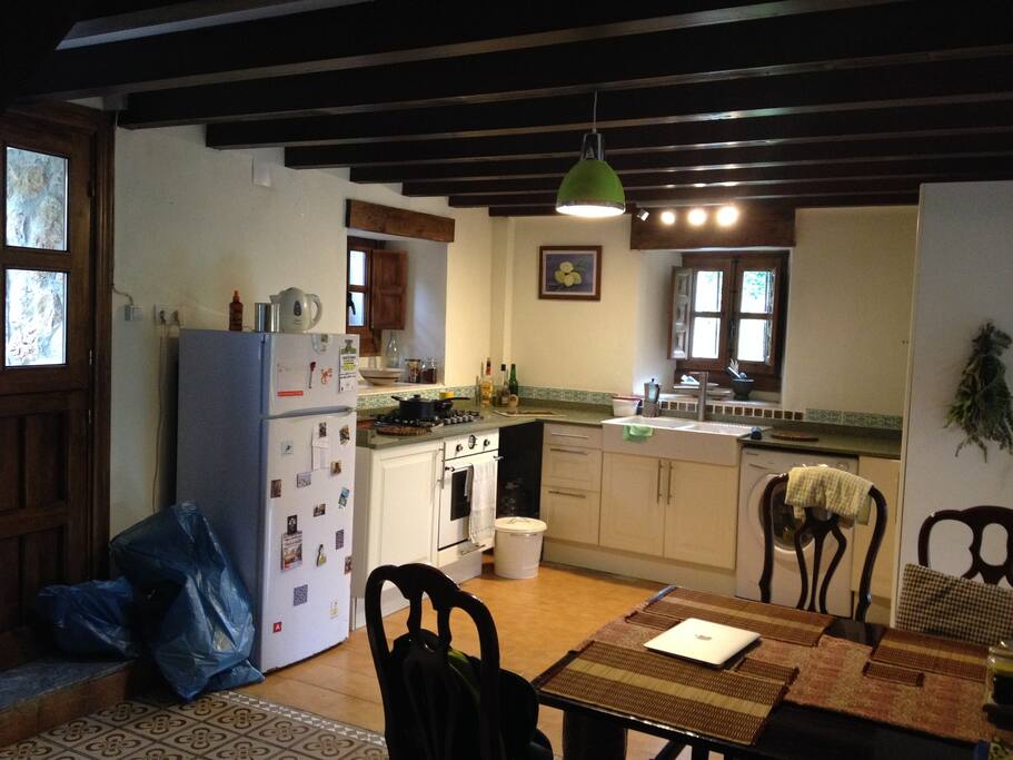 Country Kitchen